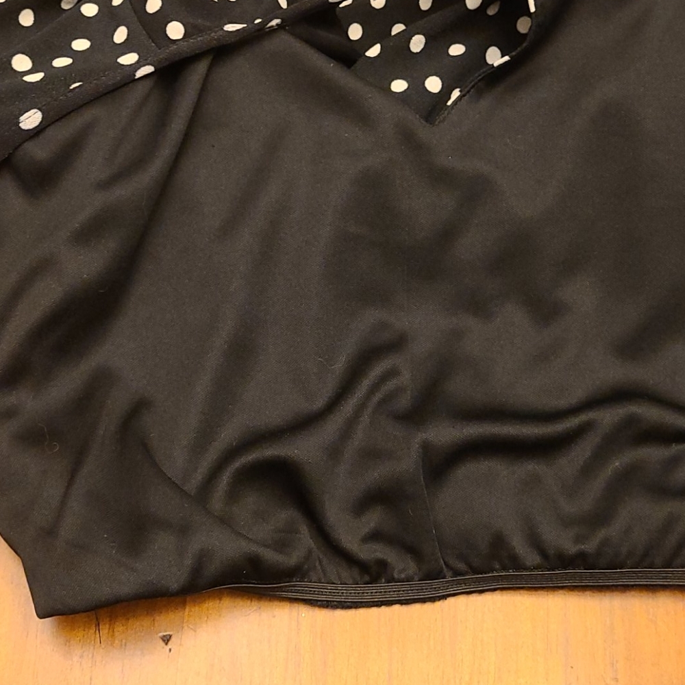 ❤️ NWT black polka dot dress - Picture 10 of 12